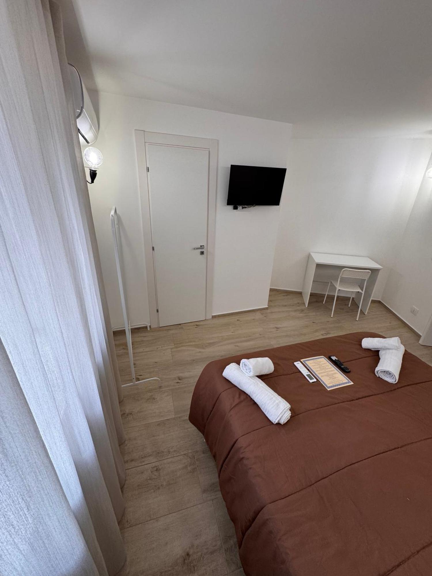 Le Camere Dell'Emiro Castronuovo di Sicilia Exterior foto